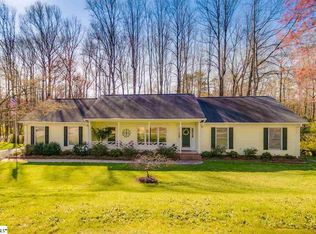5148 Maplewood Dr, Greenville, SC 29615