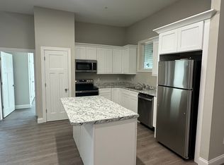 567 Dupont Rd #102, Morgantown, WV 26501