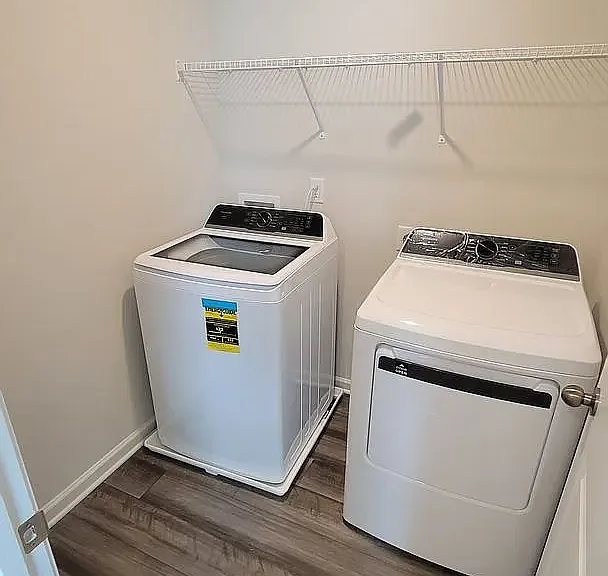 909 Powder Creek Dr — Photo 5