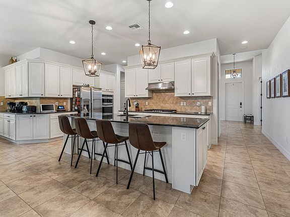 4th image of 4591 Siena Circle