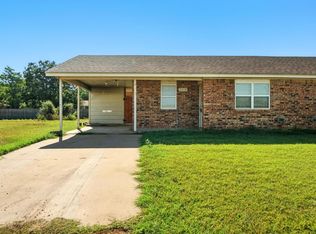 2319 N Daville Dr, Nazareth, TX 79063