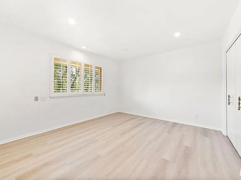 8900 Alto Cedro Dr — Photo 31
