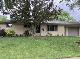 3177 Erie Ct, Dubuque, IA 52001