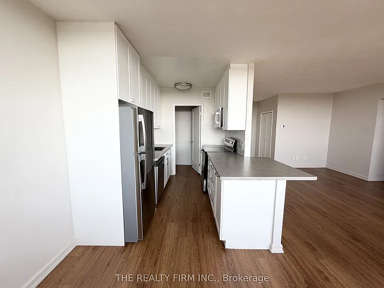 1209 Richmond St #1202 — Photo 3