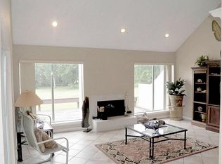 61 April Hl, Montgomery, TX 77356