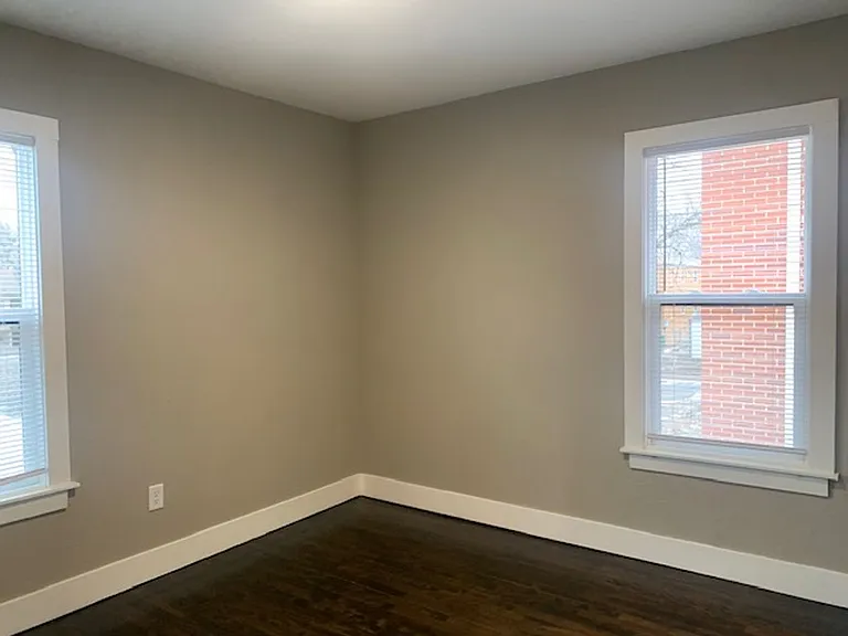 1769 Grand Ave — Photo 16