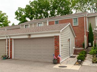 315 Amys Run Ct, Carmel, IN 46032