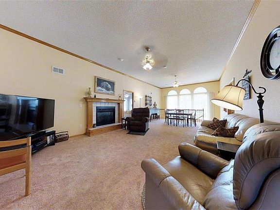 2nd image of 2816 Viro Ave