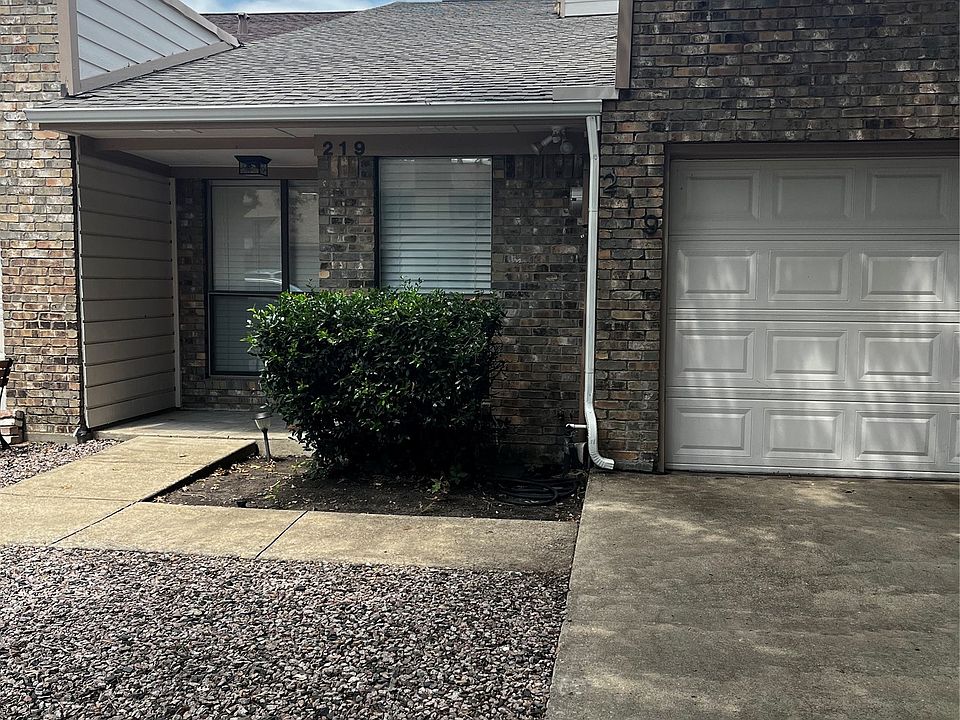 1st image of 219 McCarley Pl
