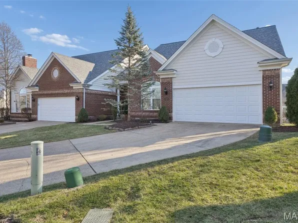 460 Shetland Valley Ct, Chesterfield, MO 63005