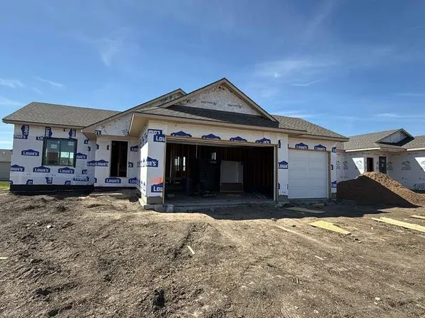 5031 N Toben Ct, Wichita, KS 67226