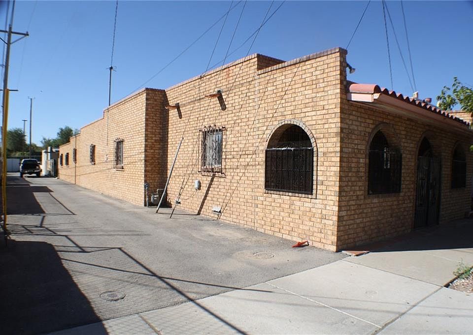 1st image of 4010 Rivera Ave