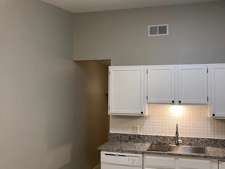30480 Fairway View Dr — Photo 7