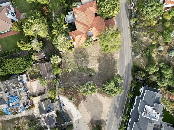 3rd image of 0 Soledad Ave #17