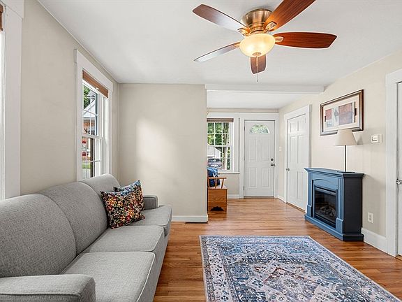 5th image of 20 Prospect St