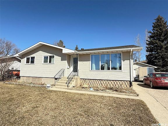 2nd image of 732 Rick Smith Cres