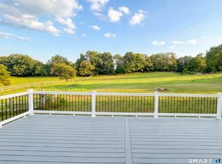 17 Wauregan Road, Canterbury, CT 06331