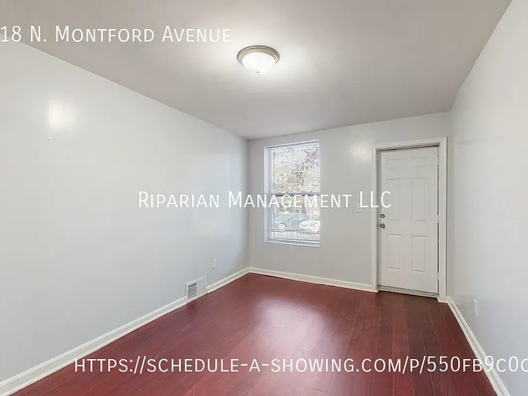 618 N Montford Ave — Photo 4