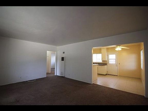 5th image of 2618 S 10th Ave