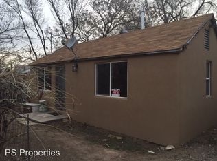 2105 Anthony Ln SW, Albuquerque, NM 87105