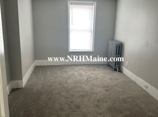 85 Broad St APT 1, Auburn, ME 04210
