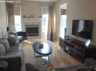 568 Glasmere Rd, Mahwah, NJ 07430