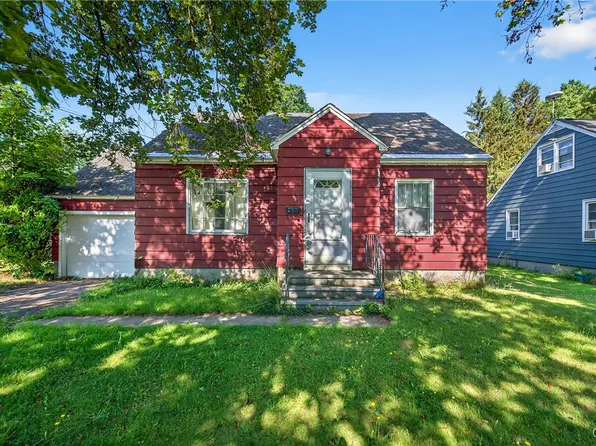 117 Edden Ln, North Syracuse, NY 13212