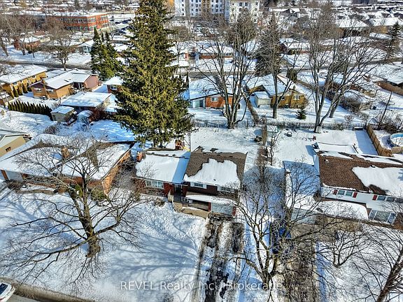 3rd image of 190 Willson Rd