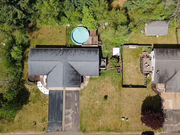 2nd image of 3321 ROSEWOOD DRIVE