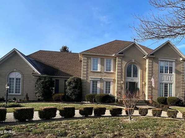 702 Oxmoor Woods Pkwy, Hurstbourne, KY 40222