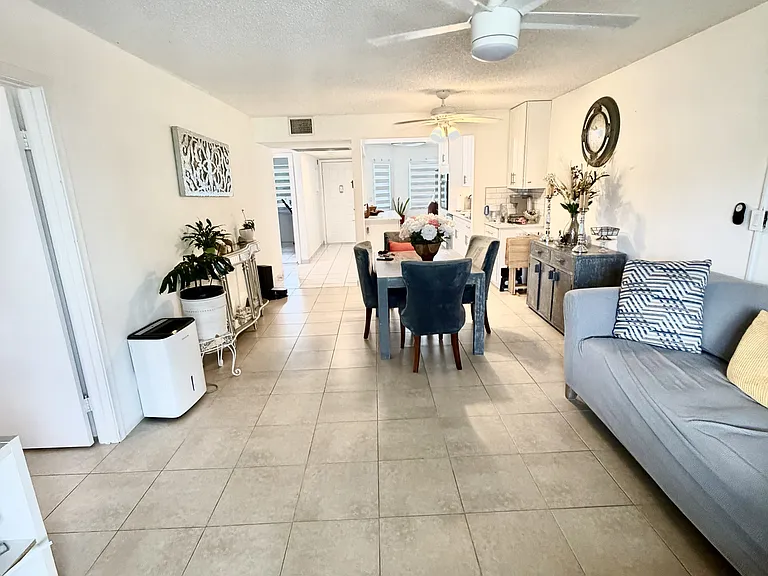 650 SW 124th Ter #202 — Photo 23