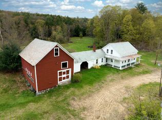 750 Old Westport Rd, Winchester, NH 03470