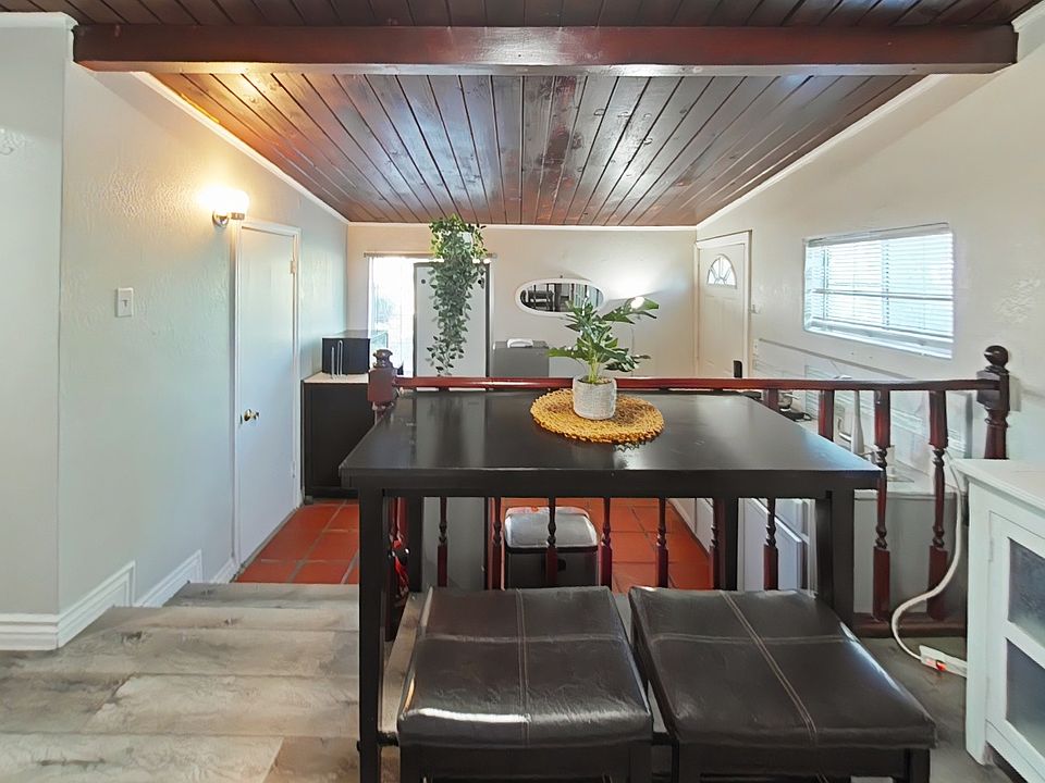 Eating area
