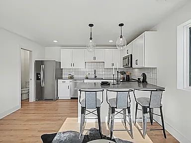 1st image of 102 Duke St #7