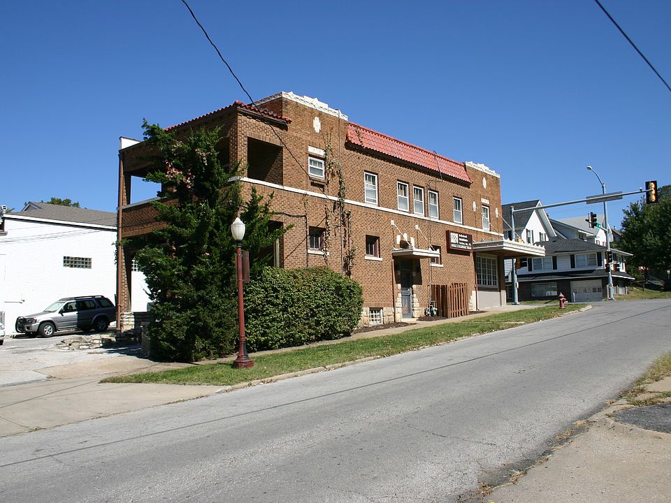 1st image of 400 N 18th