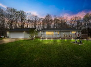 5901 Stepladder Rd, Parma, MI 49269