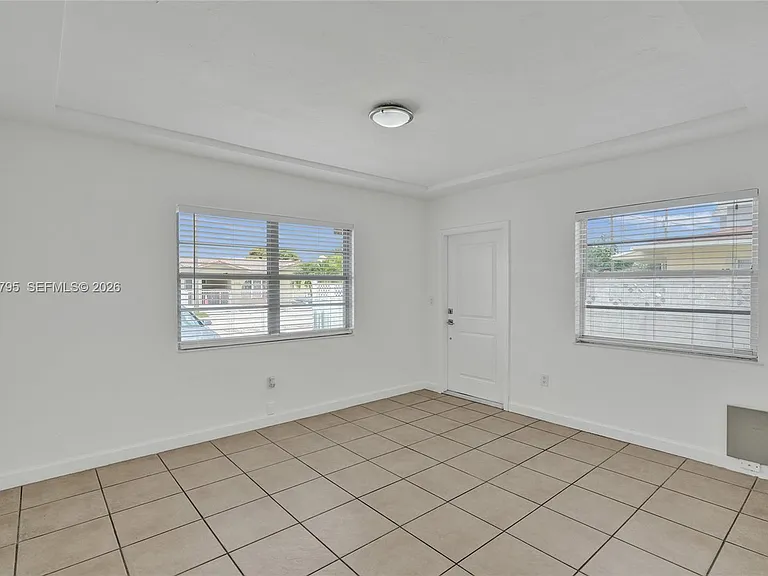 2920 SW 3rd St #2920 — Photo 4