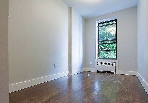3rd image of 409 Chauncey St #3F