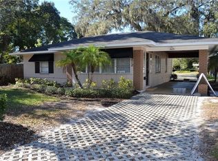 512 25th St W, Bradenton, FL 34205