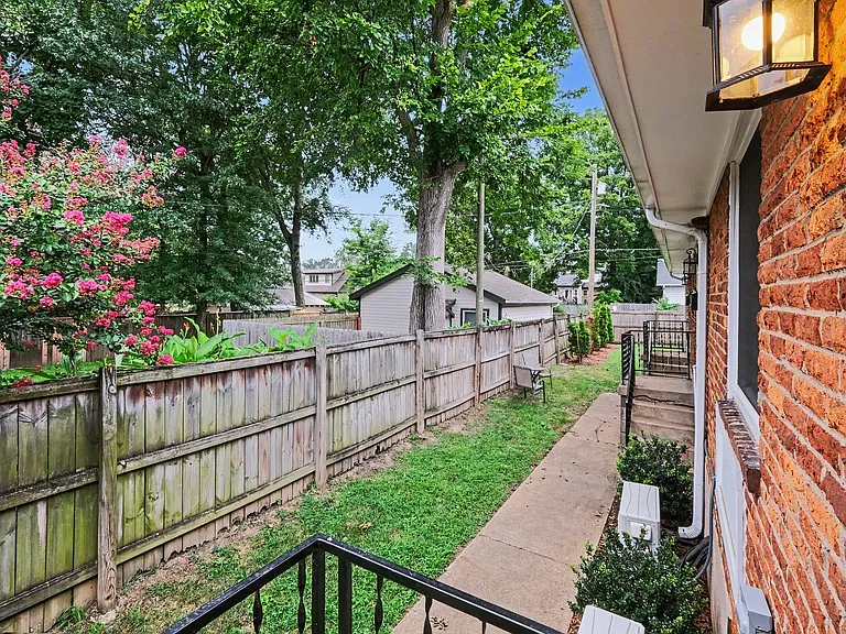 627 Shelby Ave #3 — Photo 17