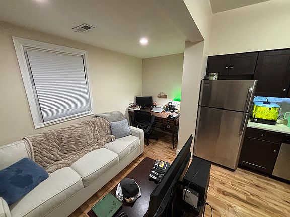 5th image of 12 W Lancaster Ave Floor 2