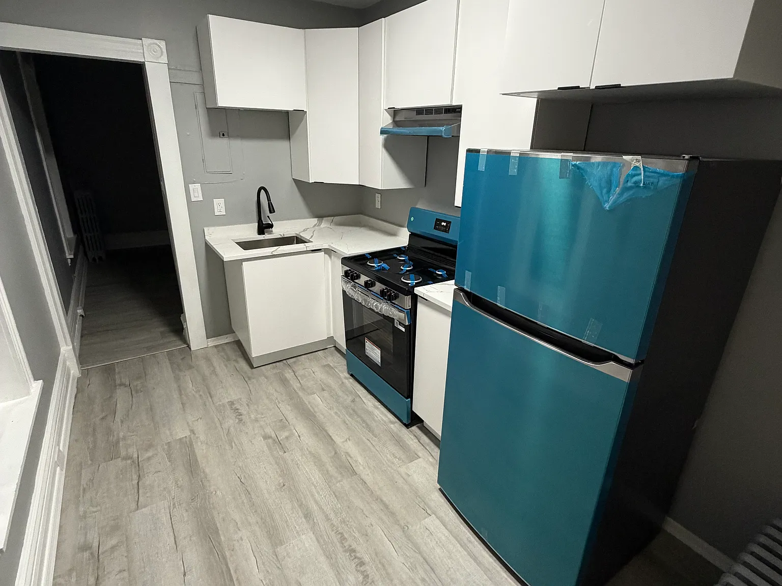 3 bed, $1,450 — Photo 2
