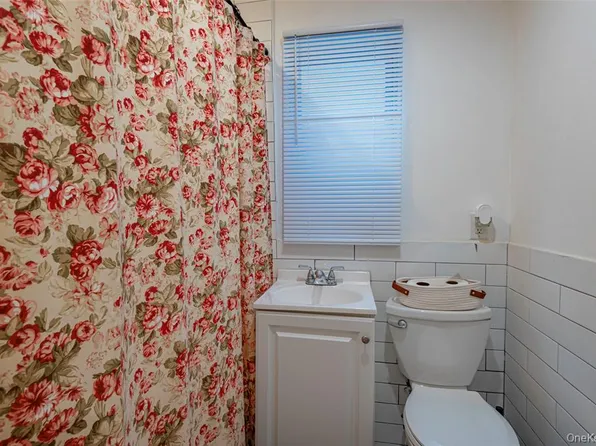 2916 Heath Avenue image 14 of 35