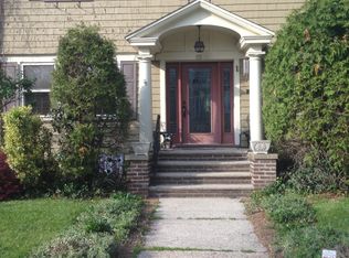 65 Baldwin Pl, Elizabeth, NJ 07208