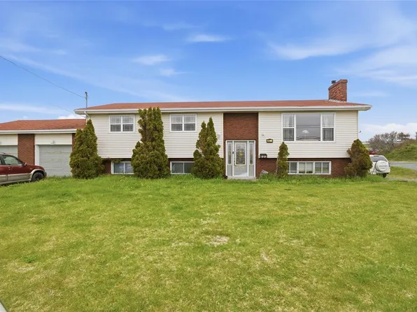 1190 Topsail Road, Mount Pearl, NL A1N5E8