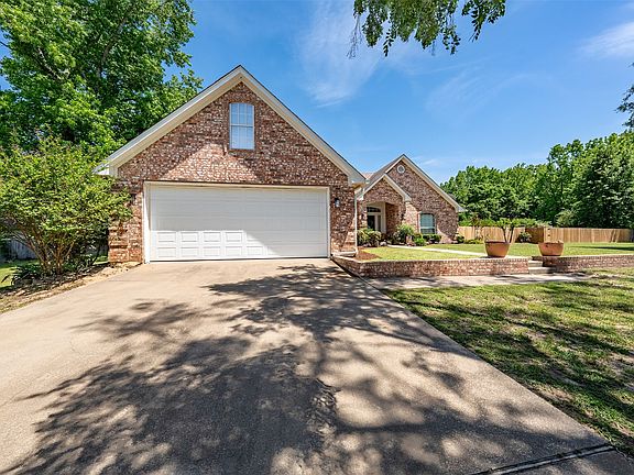 2nd image of 12501 Wildfern Rd
