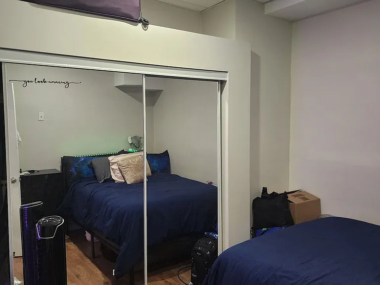 425 Jane St #11 — Photo 8