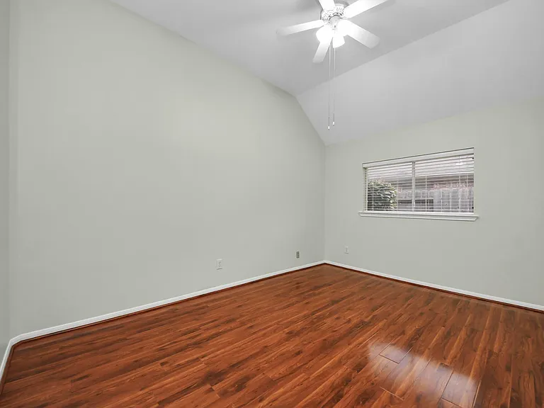 1103 Lake Shore Dr — Photo 24