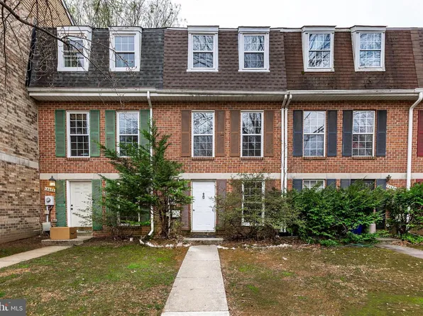 13608 Deerwater Dr #2, Germantown, MD 20874