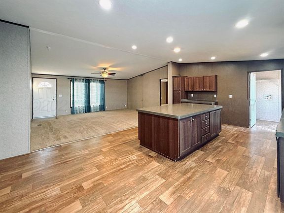 4th image of 6012 Jeffrey Ln